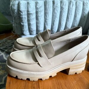 Marc Fisher Cream Chunky Platform Loafers, size 8